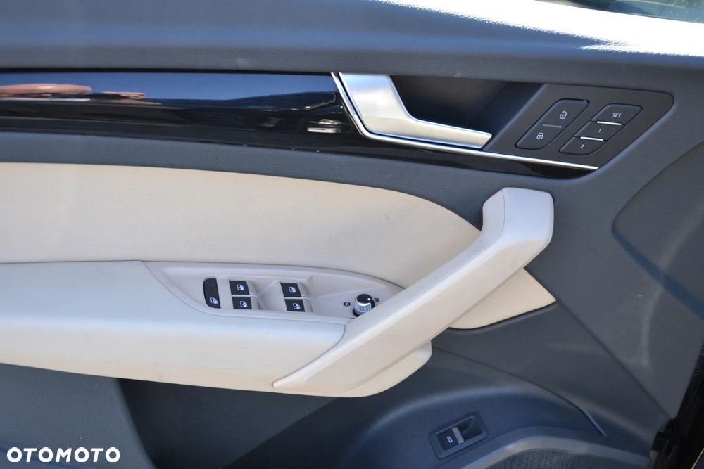 Audi Q5 2.0 TFSI Quattro S tronic design - 18