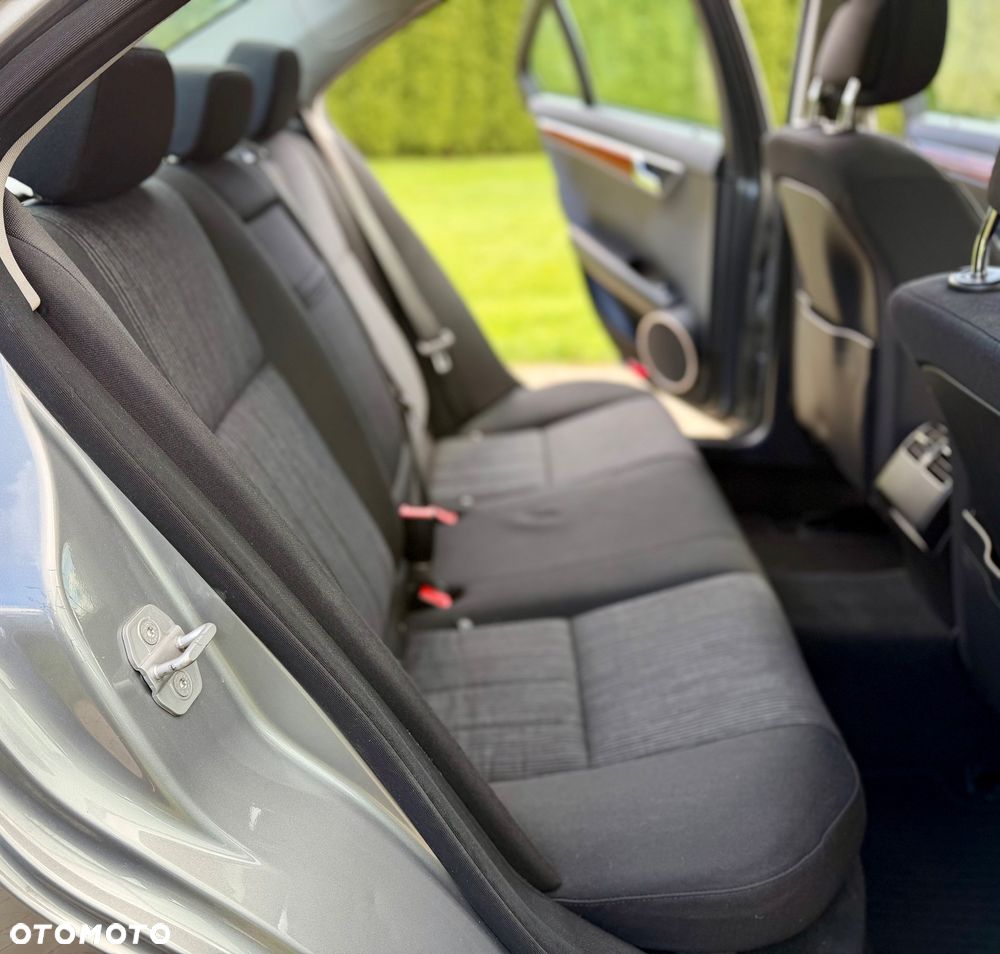 Mercedes-Benz Klasa C 180 Kompressor Automatik Avantgarde - 8