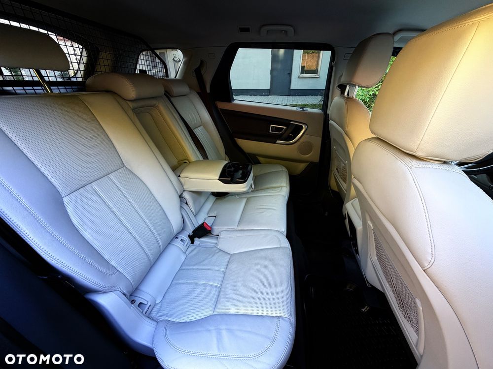Land Rover Discovery Sport TD4 HSE - 7