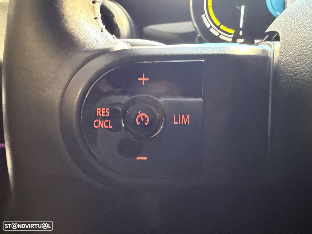 MINI 3 Portas Cooper SE - 53