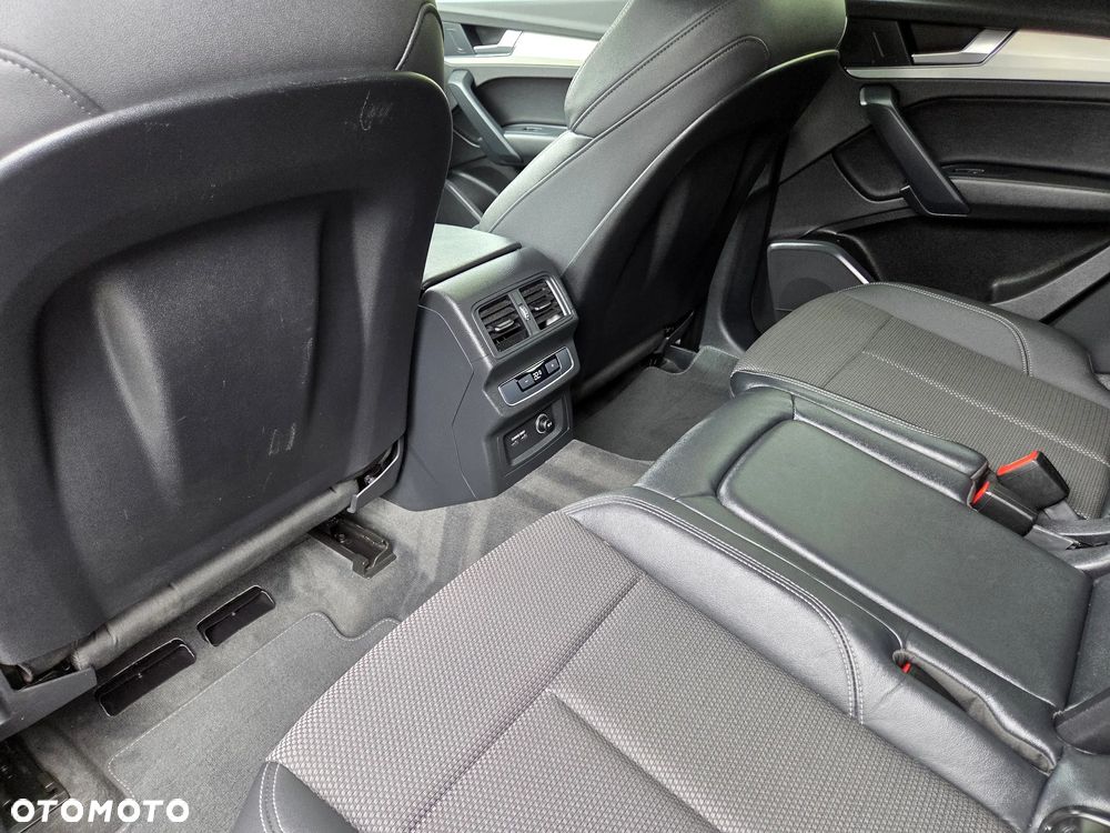 Audi Q5 55 TFSIe quattro S tronic S line - 26