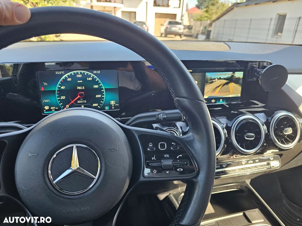 Mercedes-Benz B 180 - 8
