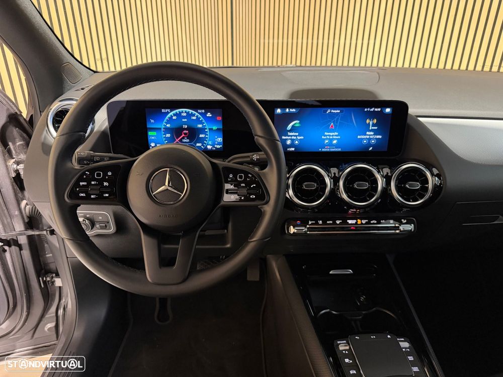 Mercedes-Benz GLA 250 e Progressive - 8