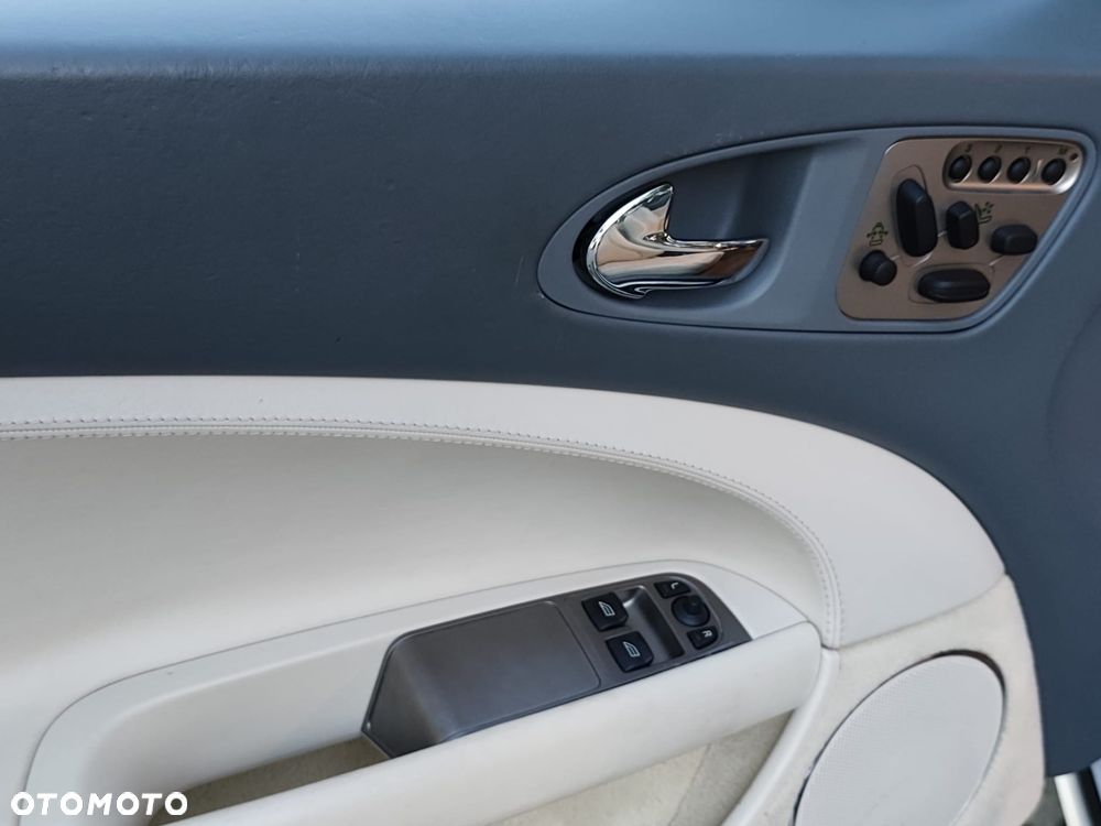 Jaguar XK 4.2 Cabriolet - 31