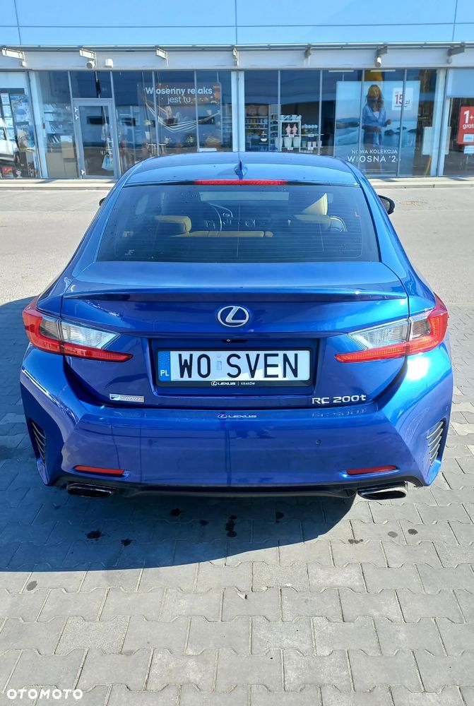 Lexus RC 200t / 300 F Sport - 10