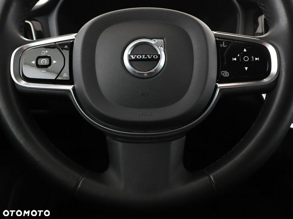 Volvo V60 B4 D Plus Dark - 22