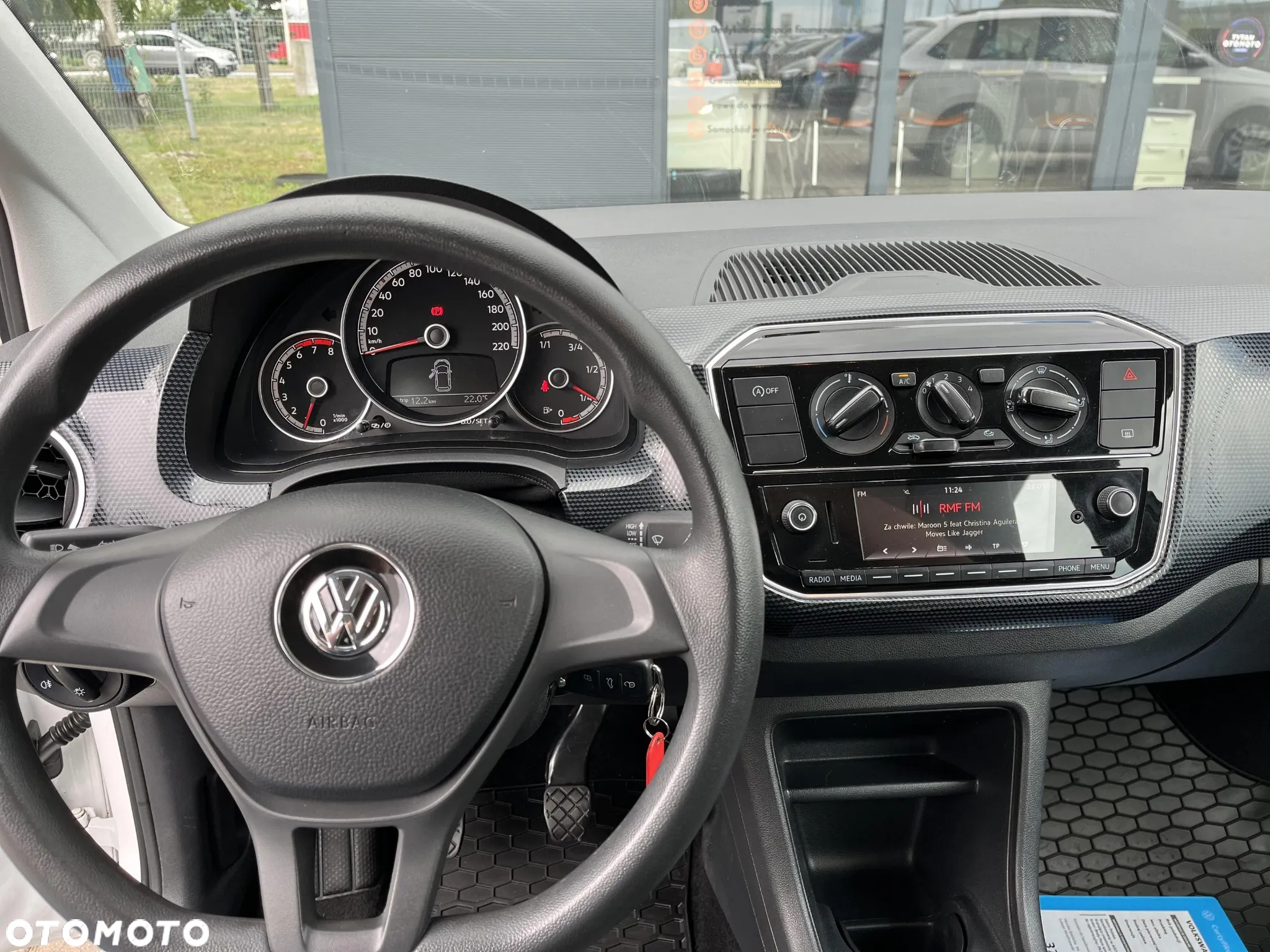 Volkswagen up! 1.0 move - 13