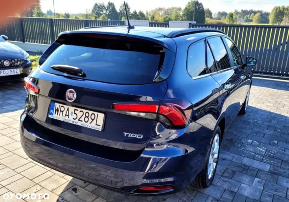Fiat Tipo 1.4 T-Jet 16v Lounge EU6d - 3