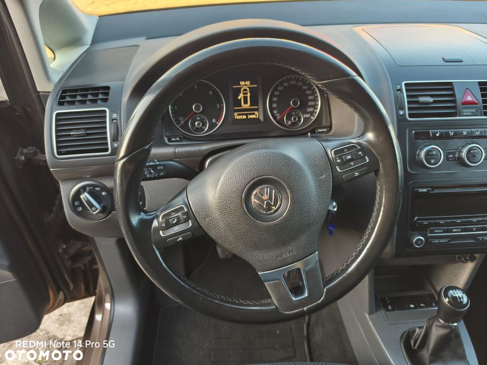 Volkswagen Touran 1.6 TDI DPF Comfortline - 9
