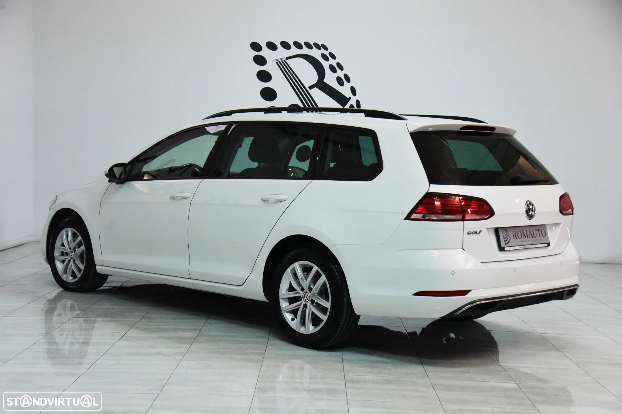 VW Golf Variant 1.6 TDi Confortline - 7