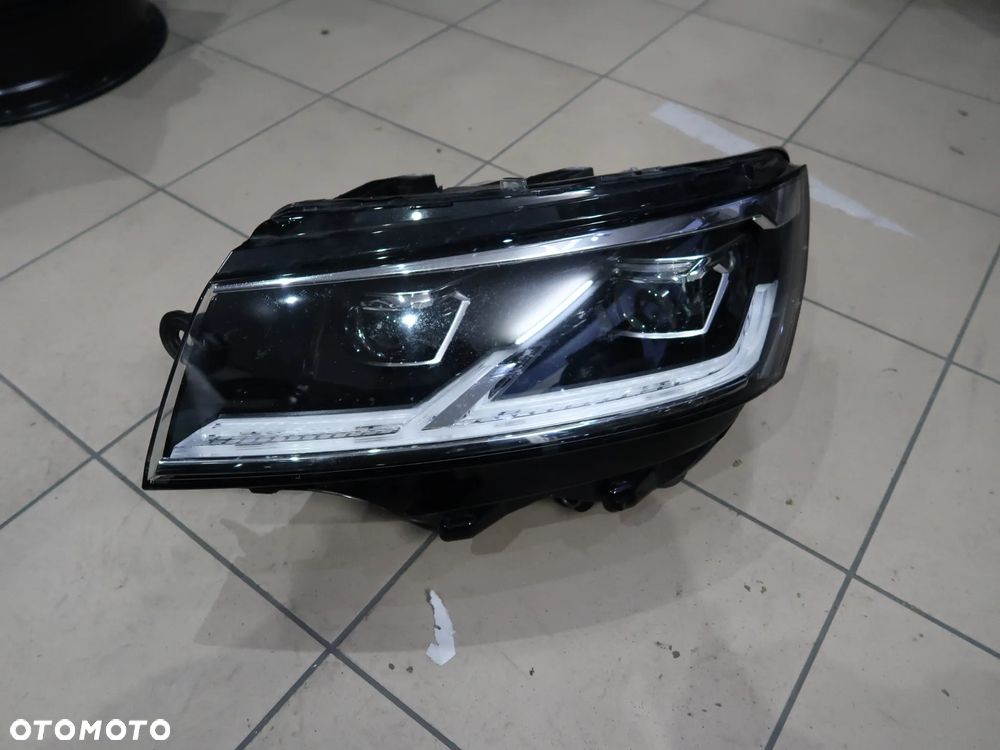 Lampa Full Led T6 T6.1 7L1941012 - 1