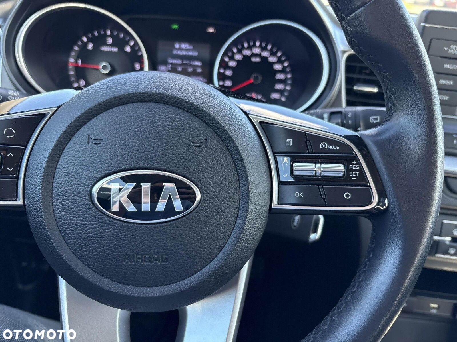 Kia Ceed - 17