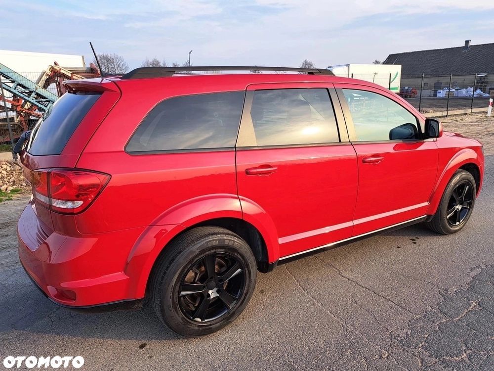 Dodge Journey - 10