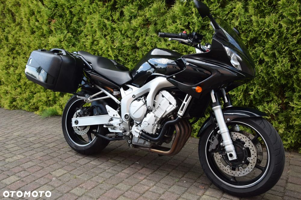 Yamaha FZ6 - 1