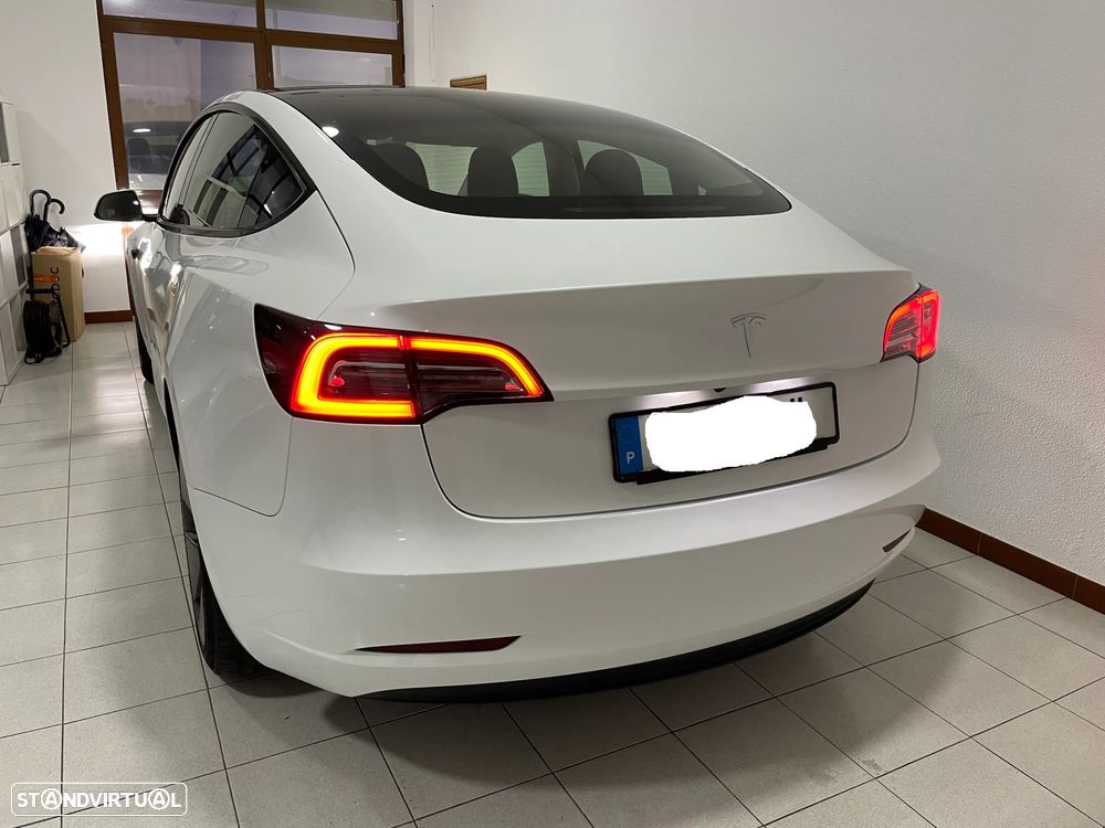 Tesla Model 3 Long Range Tração Traseira - 11