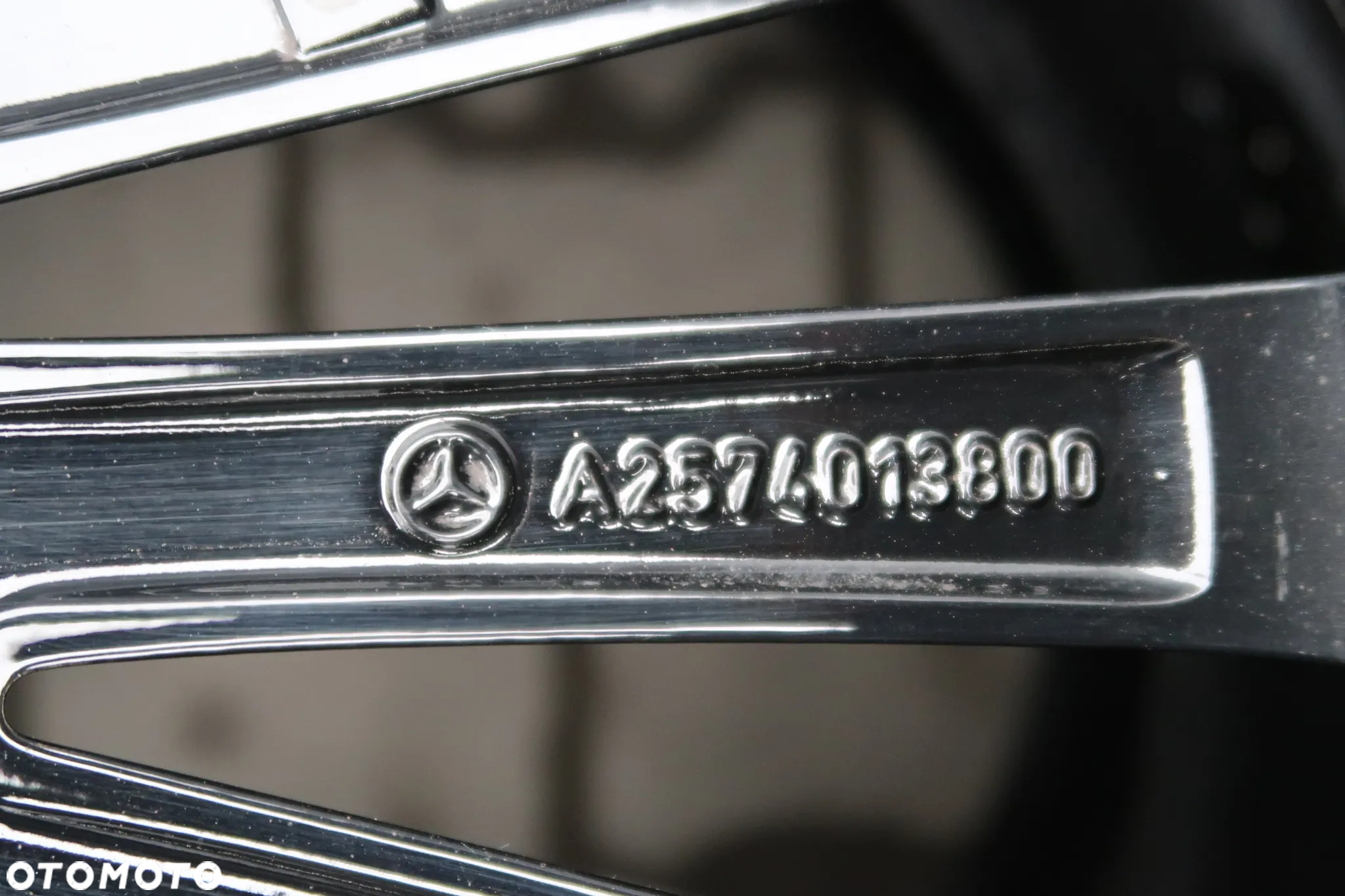 334 Felga Aluminiowa Mercedes CLS A2574013800  8x20et33 - 3
