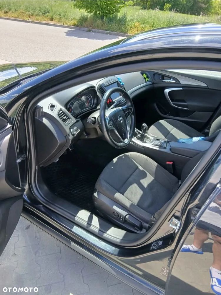 Opel Insignia - 8