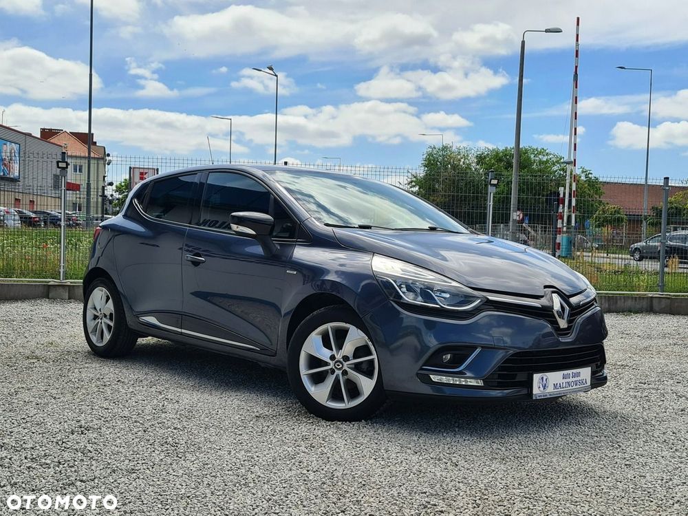 Renault Clio 1.2 16V 75 LIMITED - 4
