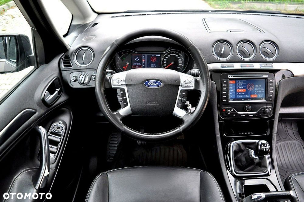 Ford S-Max - 7
