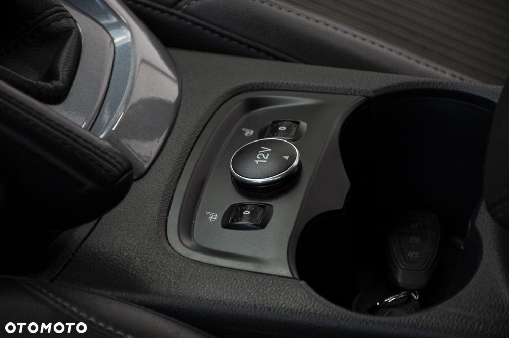 Ford Focus 1.6 EcoBoost Start-Stopp-System Titanium - 16