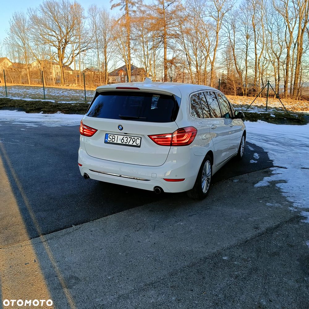 BMW Seria 2 220d xDrive Luxury Line - 4