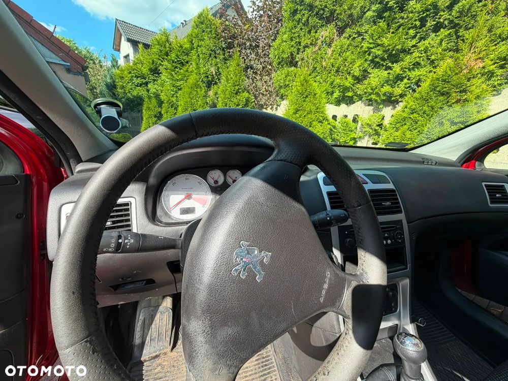 Peugeot 307 1.6 HDI Oxygo - 25