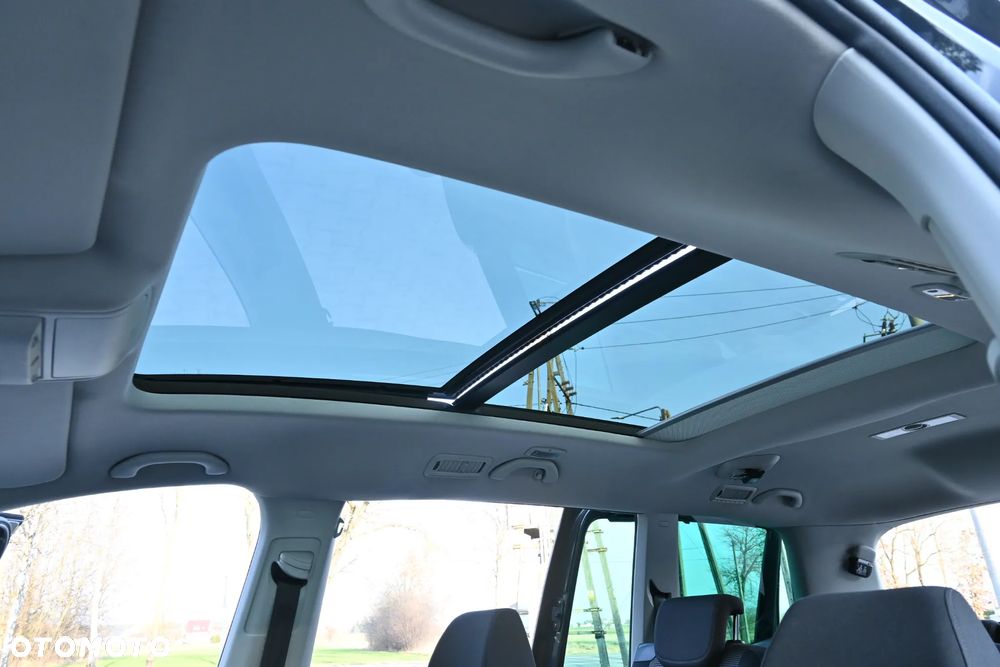 Volkswagen Sharan 2.0 TSI DSG Highline - 38