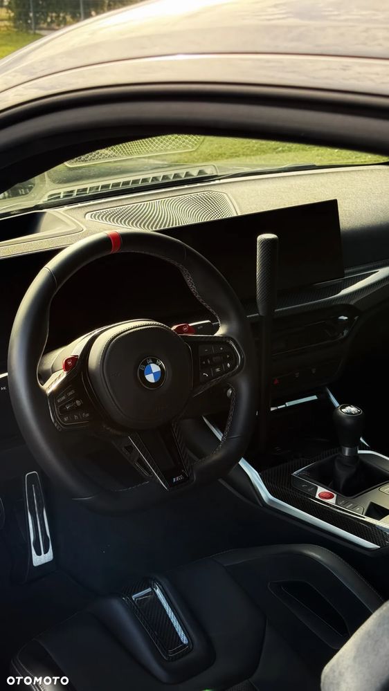 BMW M4 Standard - 11