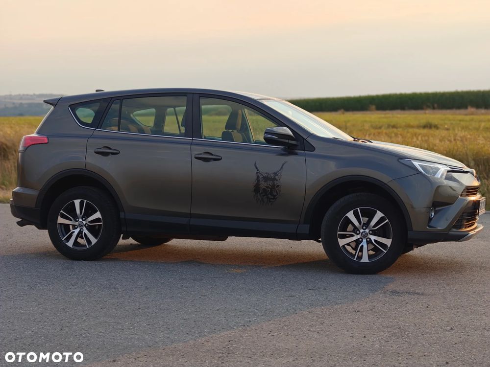 Toyota RAV4 2.0 Active 4x4 - 9