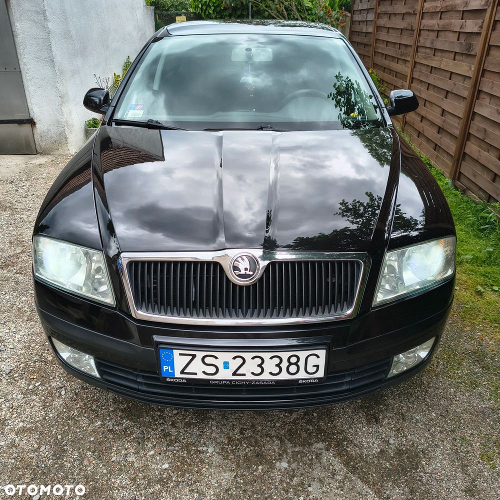 Skoda Octavia 1.6 FSI Classic - 1