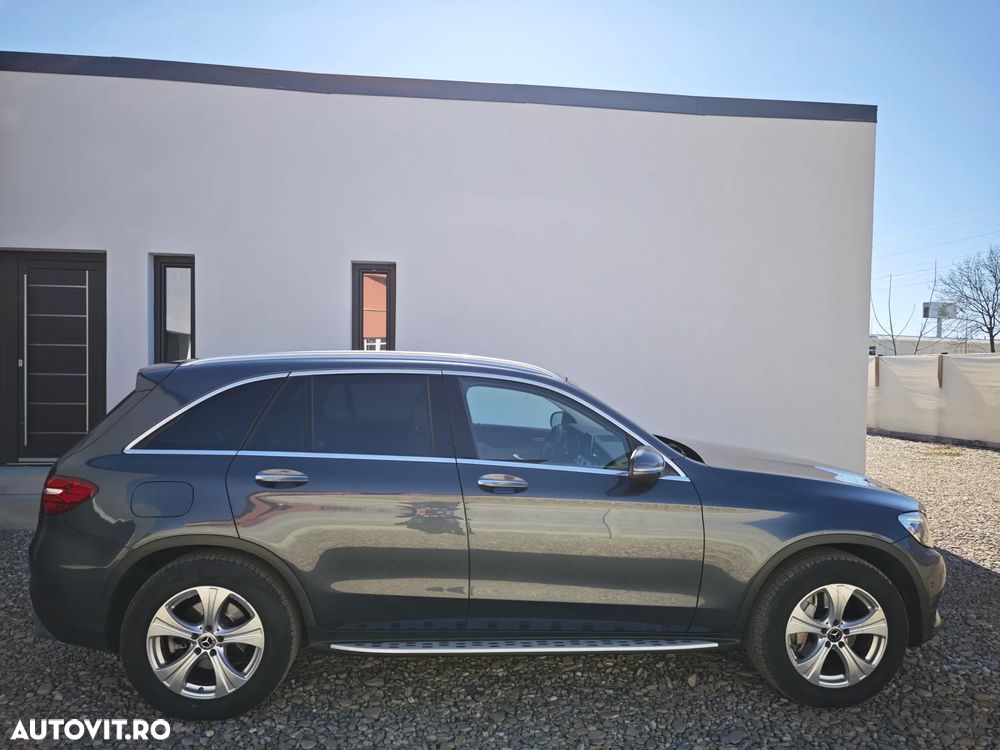 Mercedes-Benz GLC 250 d 4MATIC 9G-TRONIC - 10