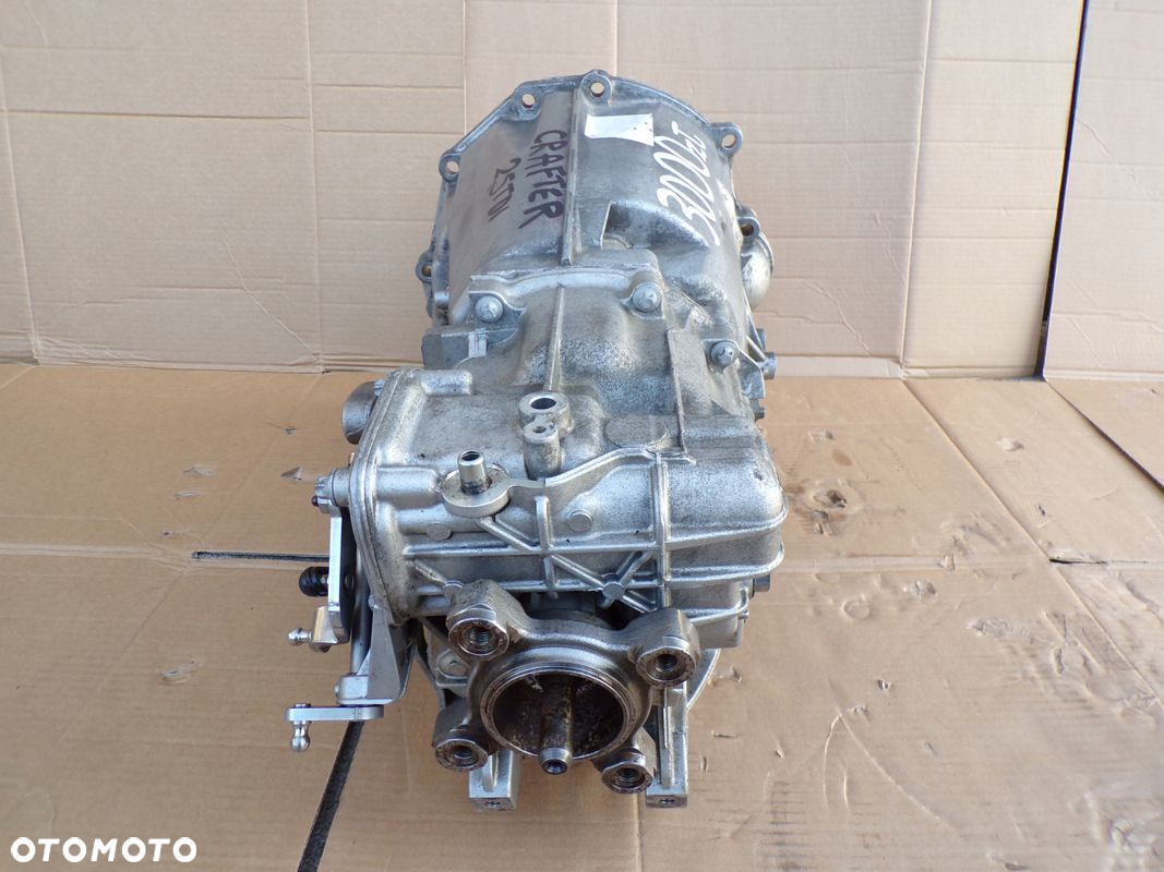 VW CRAFTER 2.5 TDI SKRZYNIA BIEGÓW DEMONTAŻ - 11