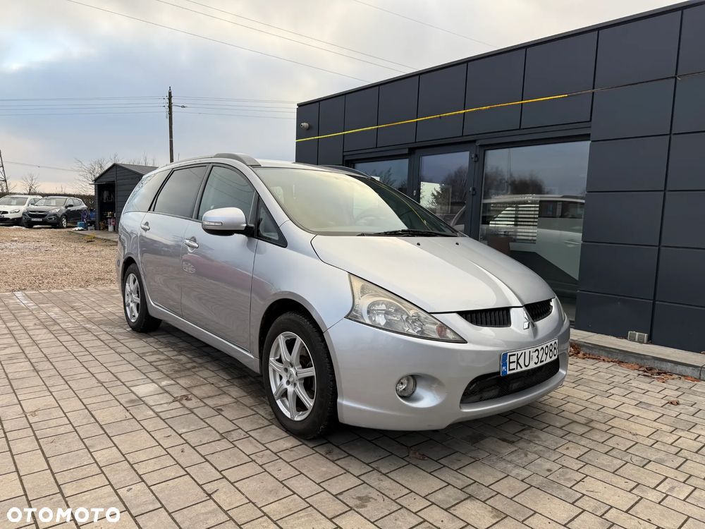 Mitsubishi Grandis 2.4 Inform - 4