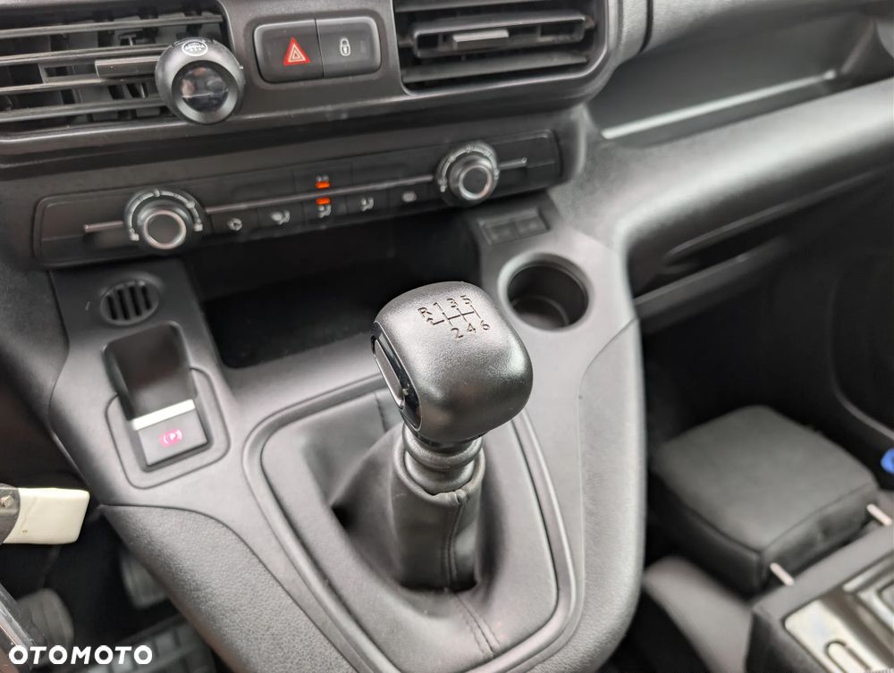 Opel Combo - 27
