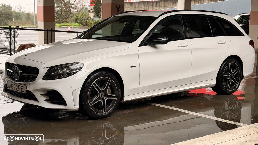 Mercedes-Benz C 300 de AMG Line - 4