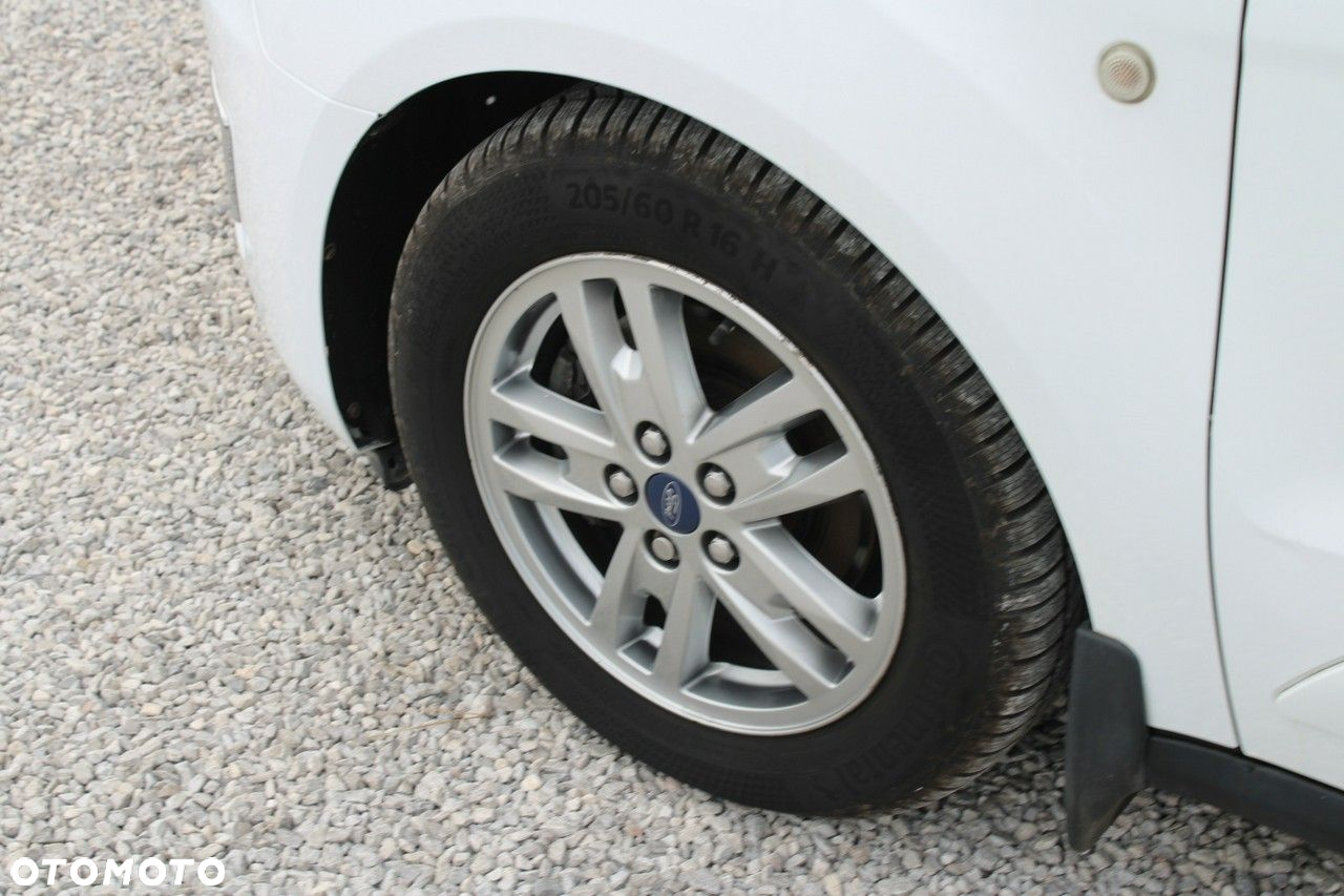 Ford Tourneo Connect - 10