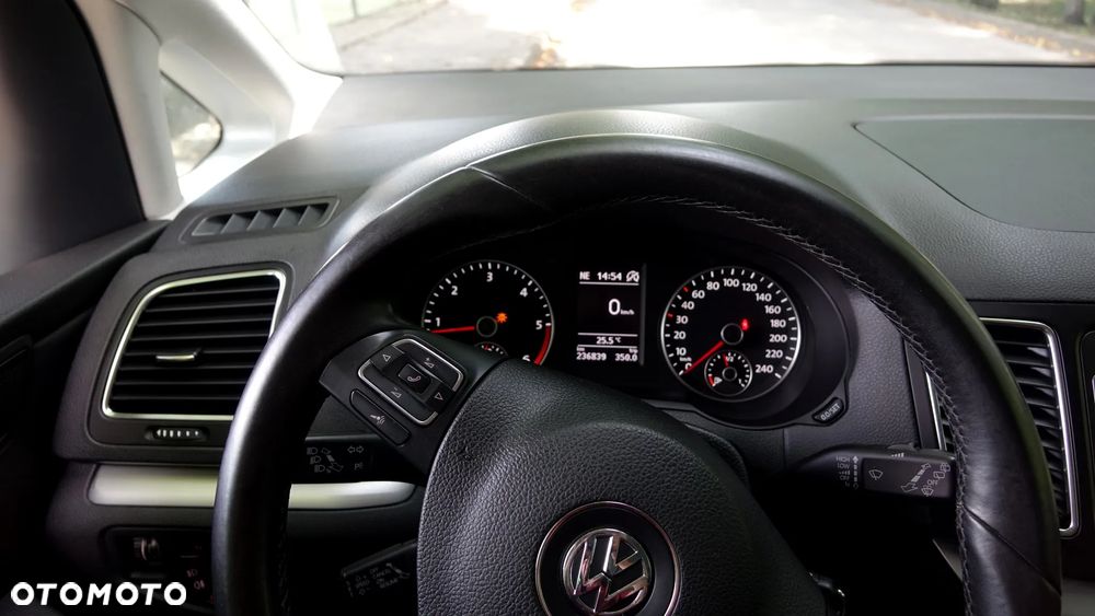 Volkswagen Sharan 2.0 TDI DPF Highline - 14
