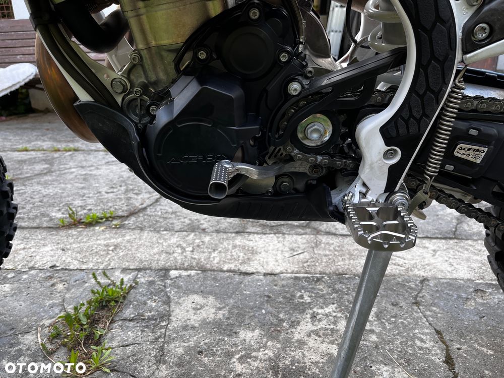 Husqvarna FE - 8