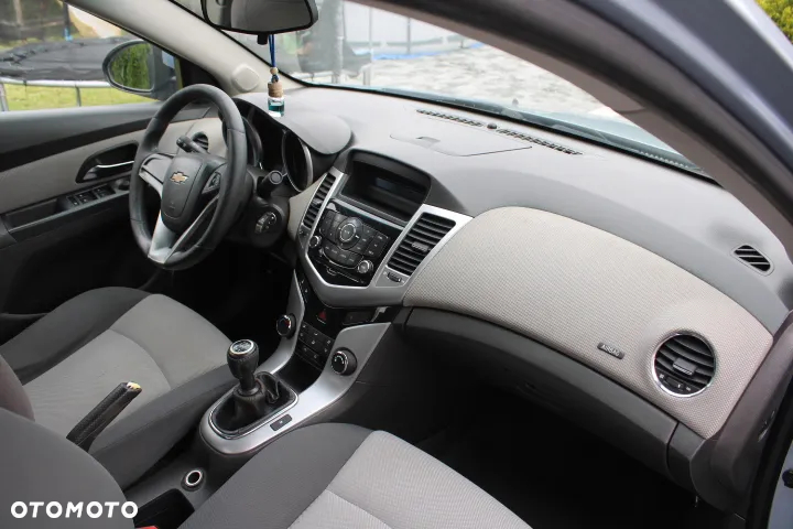 Chevrolet Cruze 2.0 VDCi LS - 9