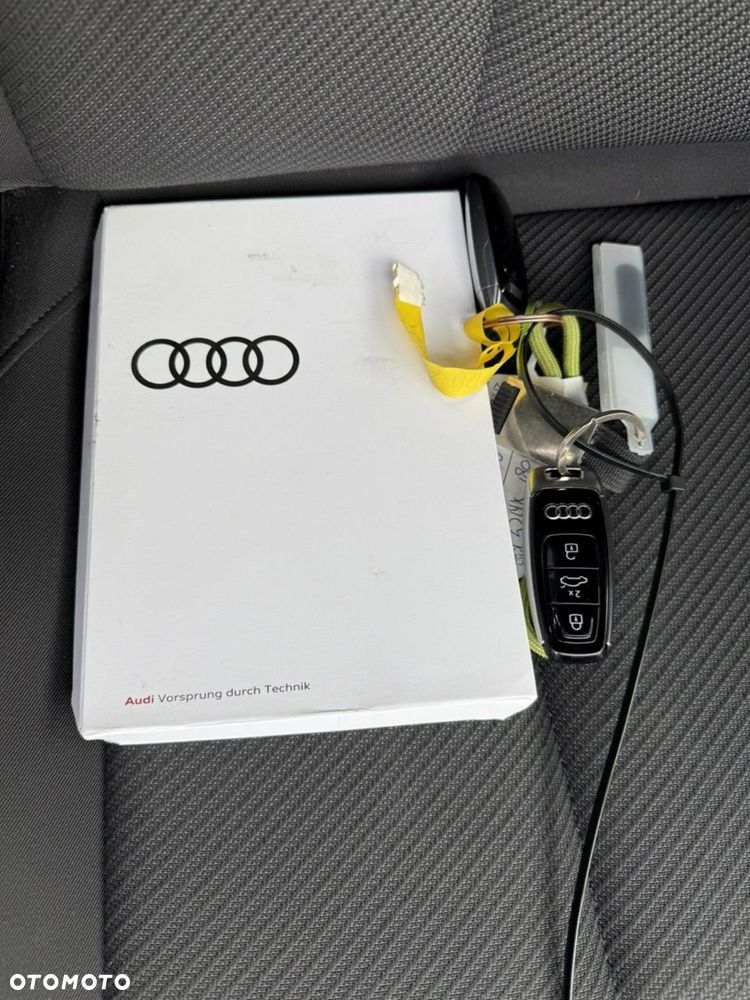 Audi A6 Avant 40 TDI S tronic - 31
