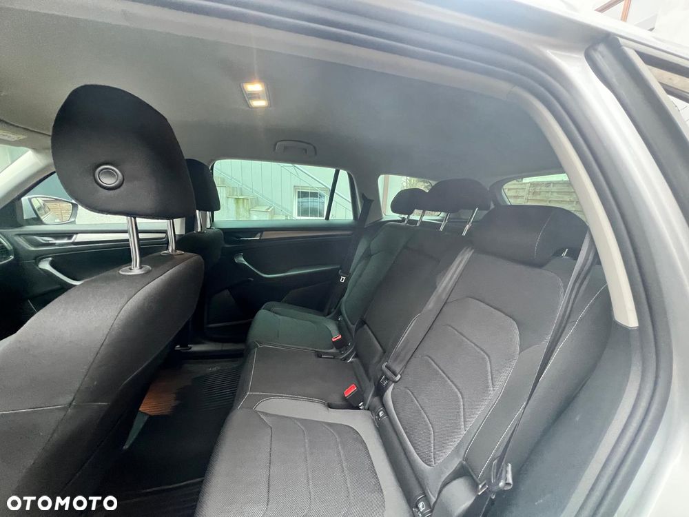 Skoda Kodiaq 2.0 TSI 4x4 Business DSG - 10