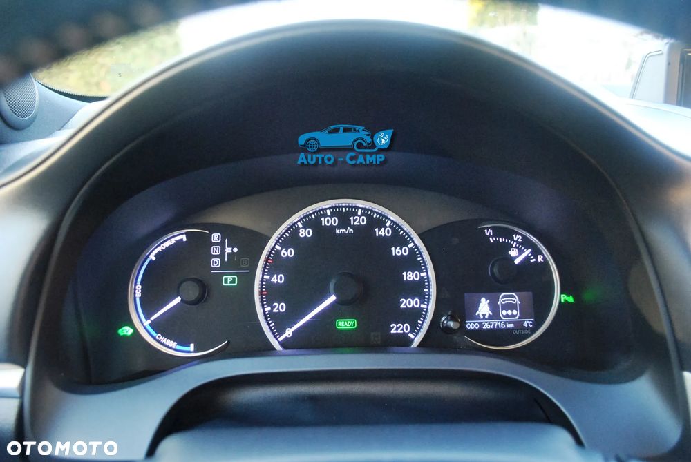 Lexus CT 200h F Sport - 30