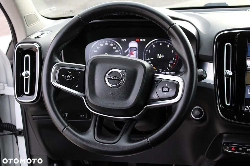 Volvo XC 40 - 17