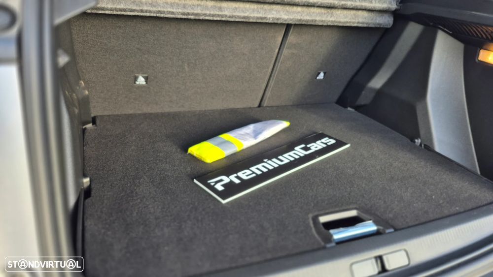 Peugeot 2008 Hybrid 145 e-DSC Allure - 17