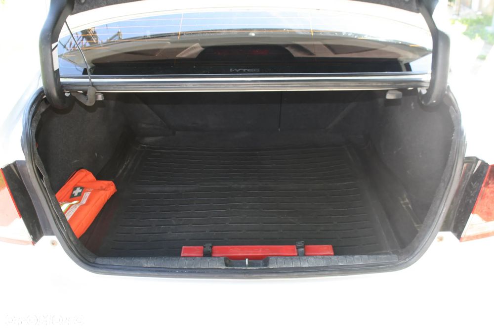 Honda Civic 1.8 Executive - 27