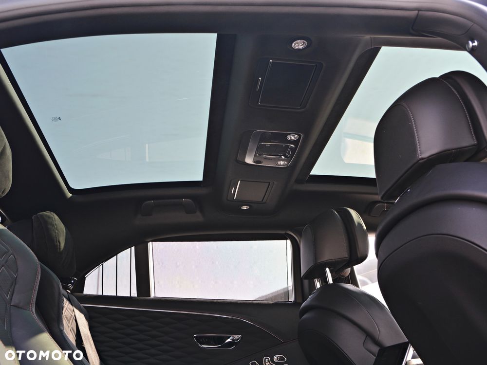 Bentley Flying Spur - 33