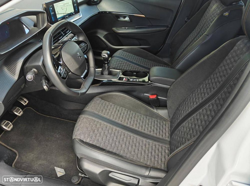 Peugeot 208 1.2 Allure - 15