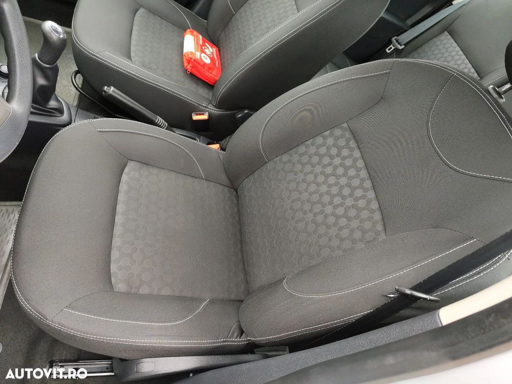Dacia Sandero 1.5 dCI Prestige - 6