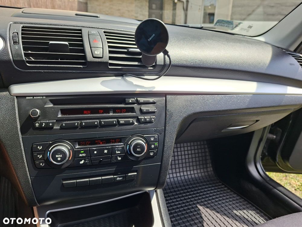 BMW Seria 1 - 16