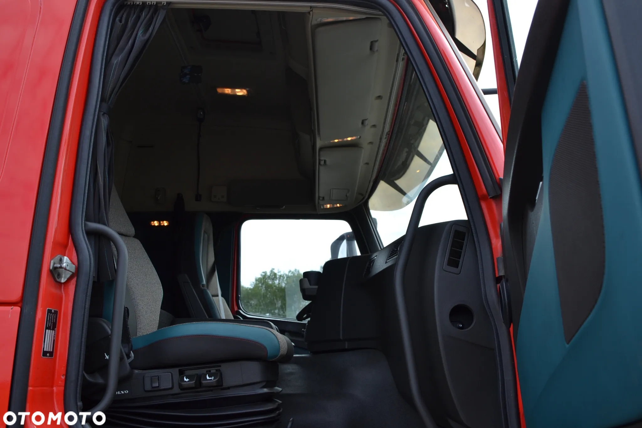 Volvo FM 370 EURO 6 + Naczepa Metal-Fach NOVA TRAIL 2019 rok ZESTAW Niski przebieg - 16